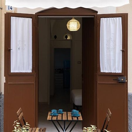 Antico Cortile Siciliano Catânia Exterior foto